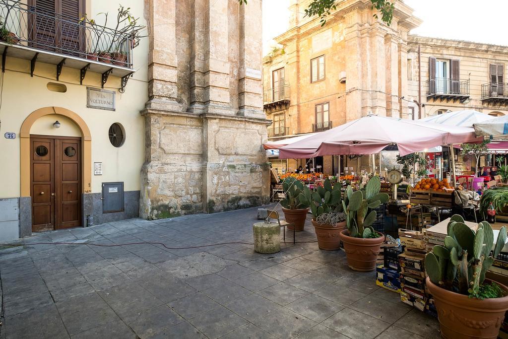La Finestra Sul Mercato In Centro A Palermo Apartment Exterior photo